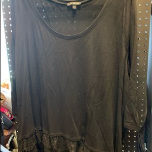 Long sleeve black shirt with lace bottom
